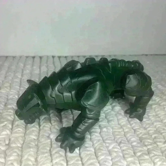 The Road to El Dorado GREEN JAGUAR Burger King Toy 2000 - Picture 2 of 5